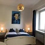 Отель Und Frech Марктшелленберг