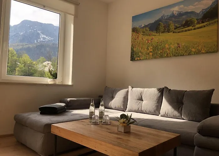 Und Frech Hotel