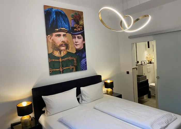 Hotel Und Frech